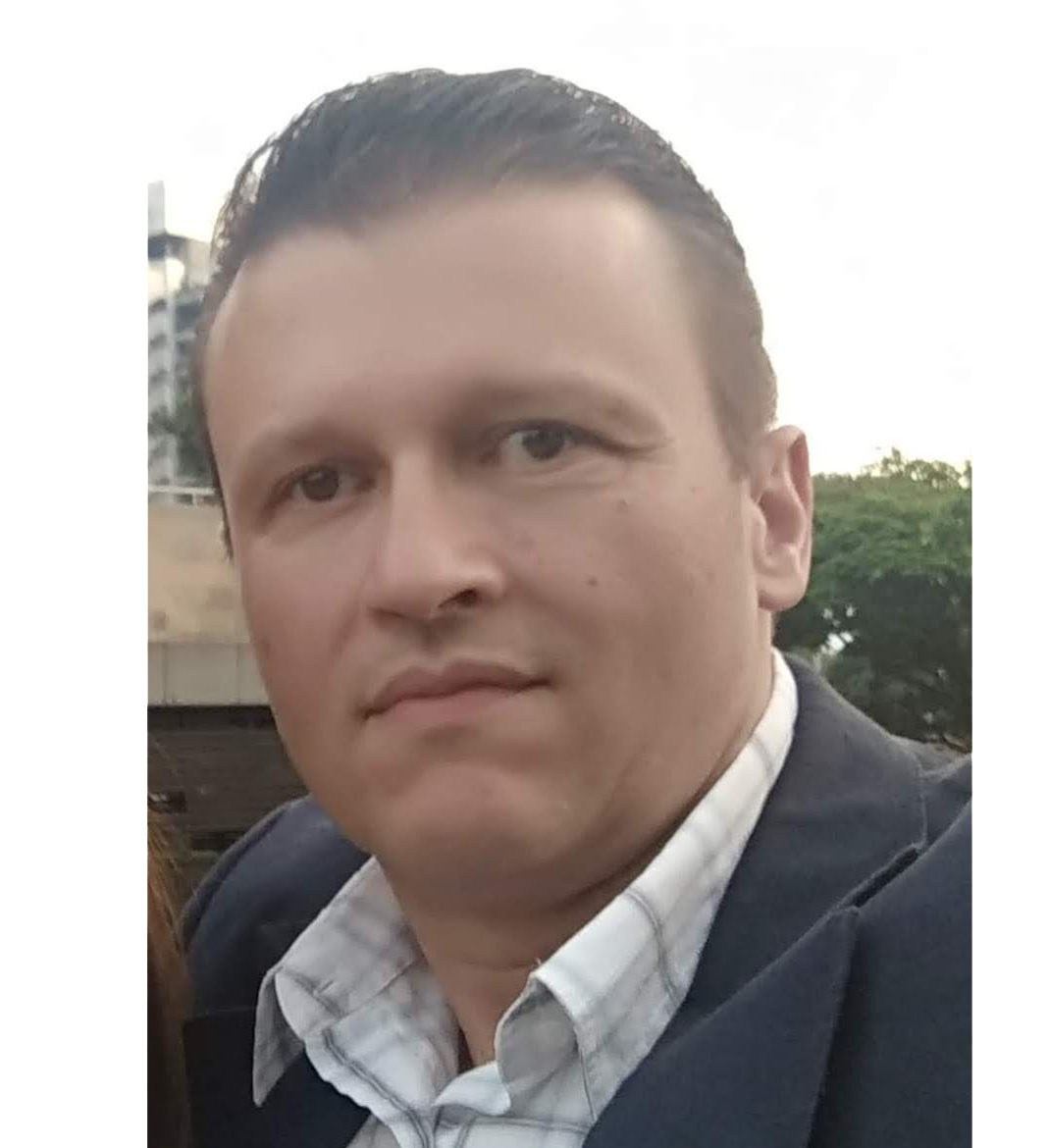 Photo of Carlos Palacio
